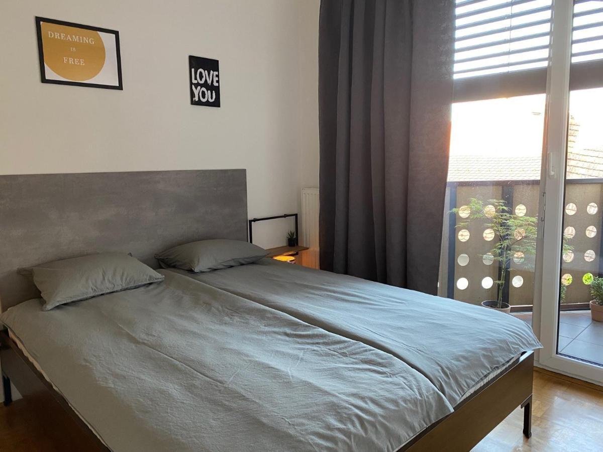 Apartma Felicija Lubiana Esterno foto